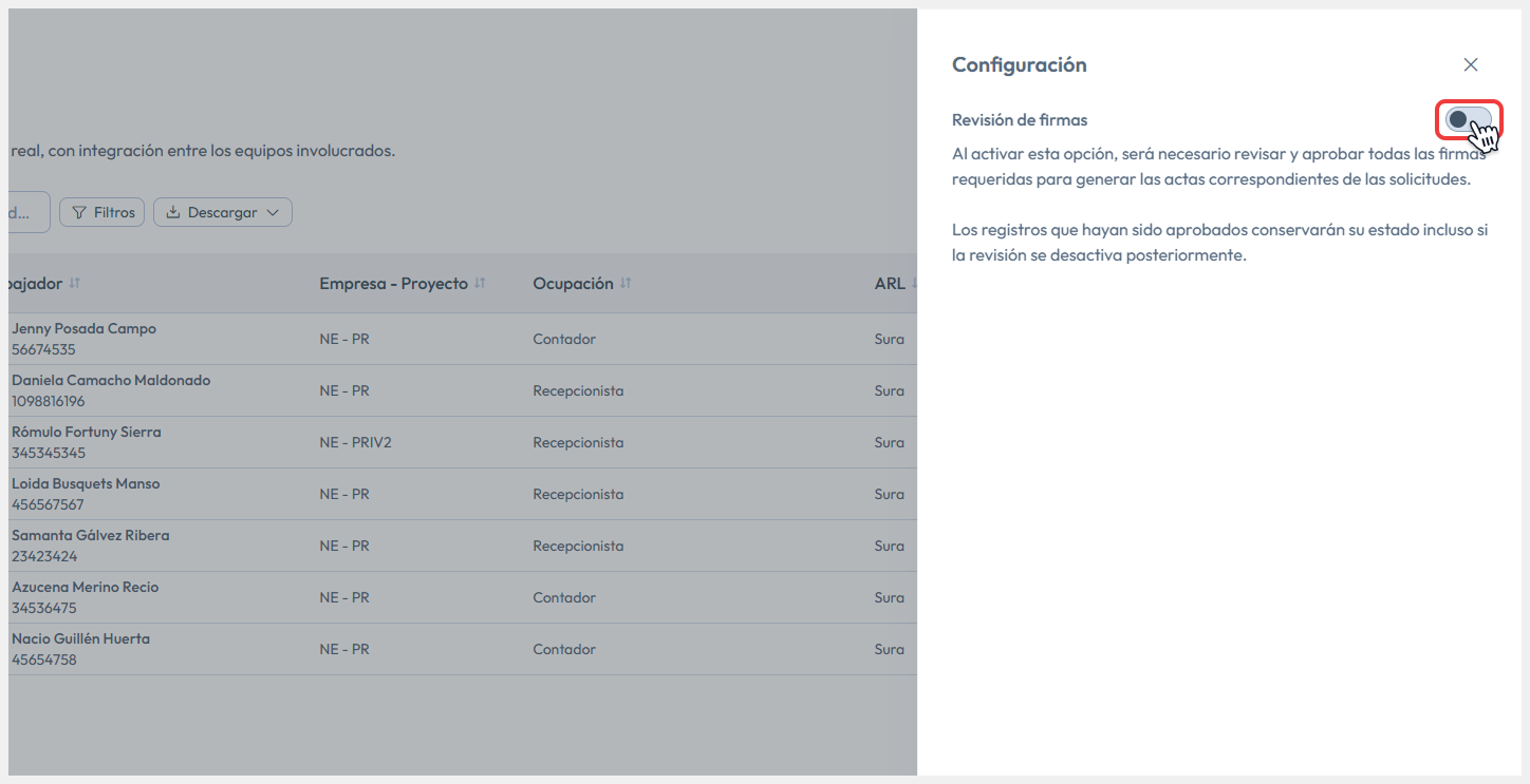 ventana lateral abierta oprimiendo el botón apagado