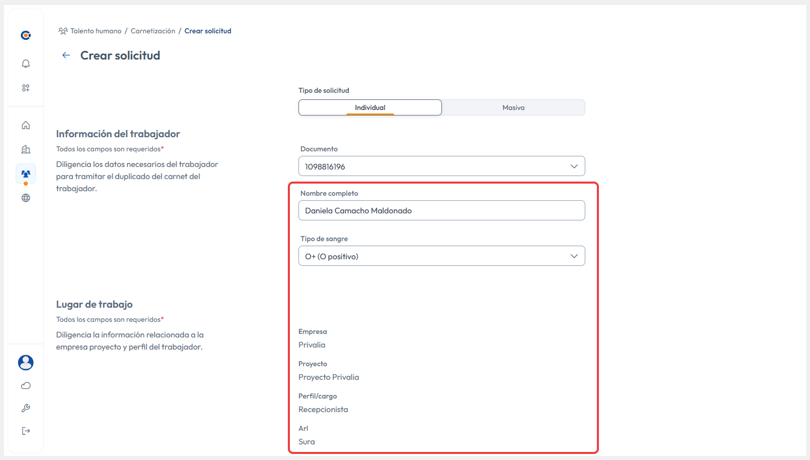 Vista de Crear solicitud, al seleccionar trabajador se llena automaticamente la información del trabajador