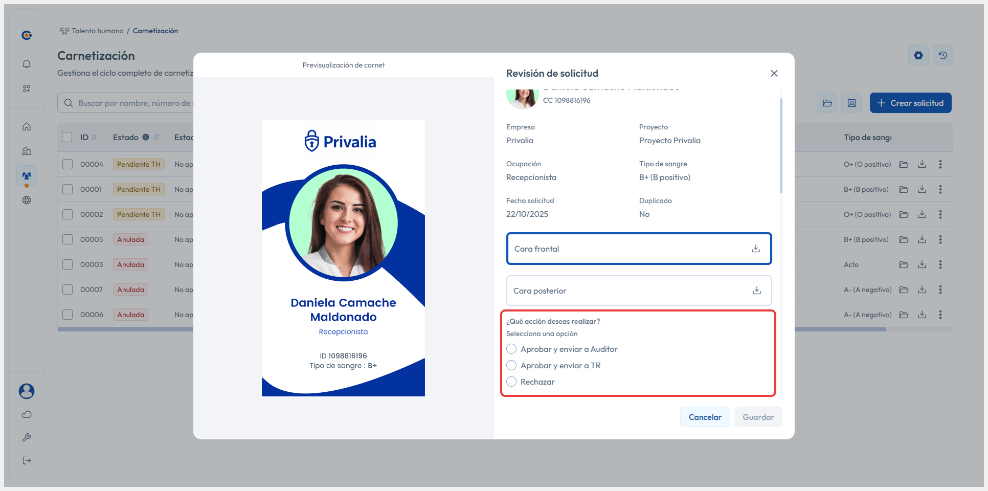 Vista principal apuntando al botón de Revisar > Revisar carnet