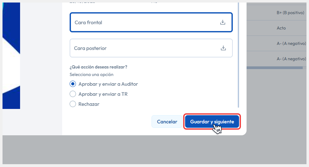 Vista principal apuntando al botón de Revisar > Revisar carnet