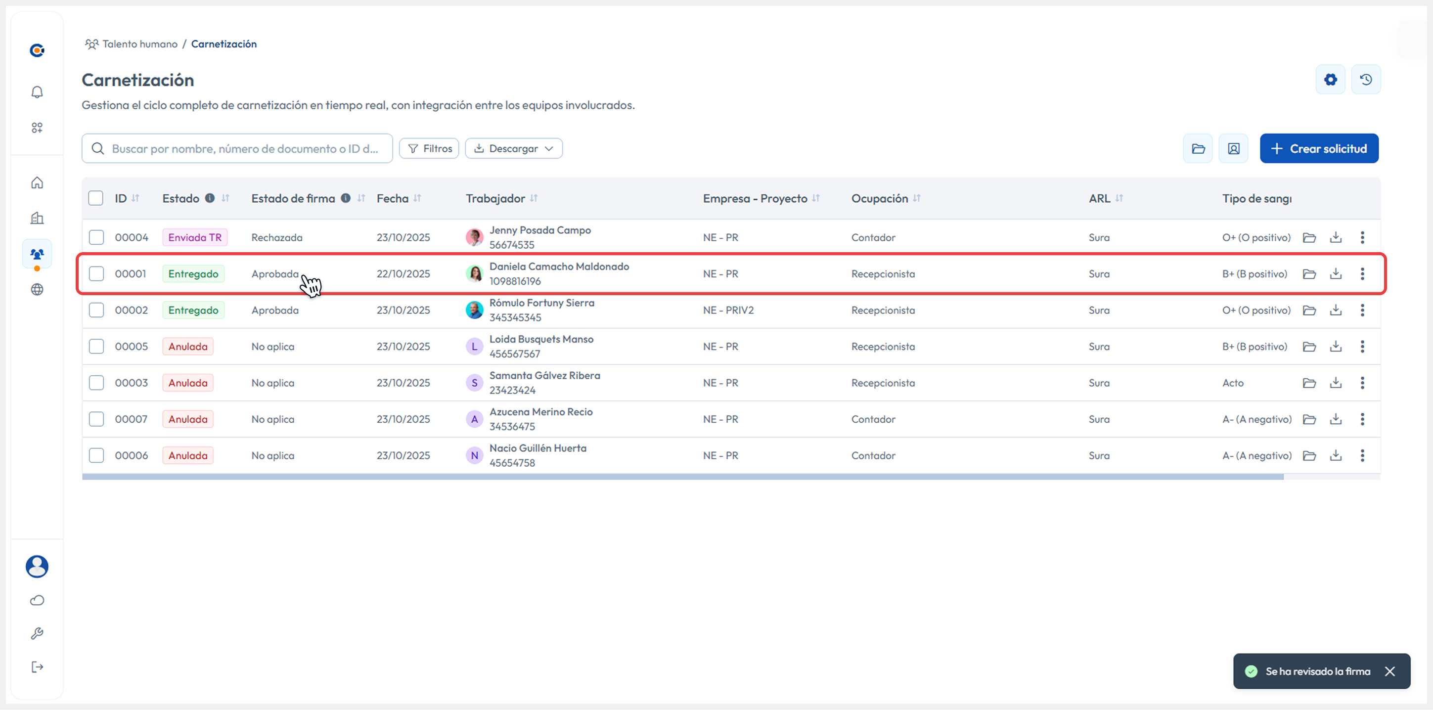 Vista principal apuntando al botón de Revisar > Revisar carnet